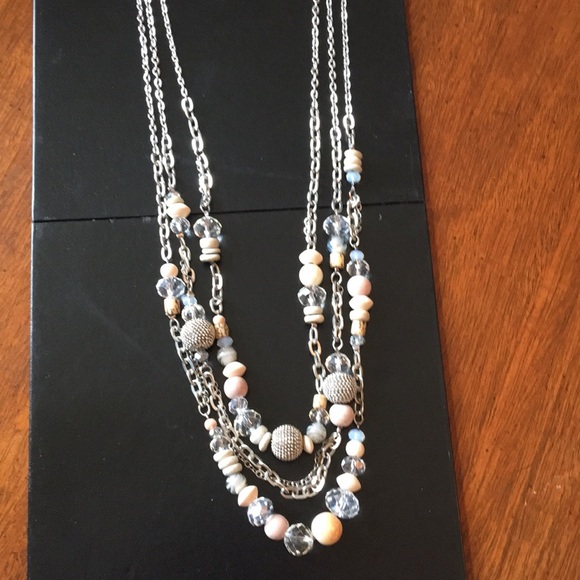 LOFT Jewelry - Loft 3 strand necklace